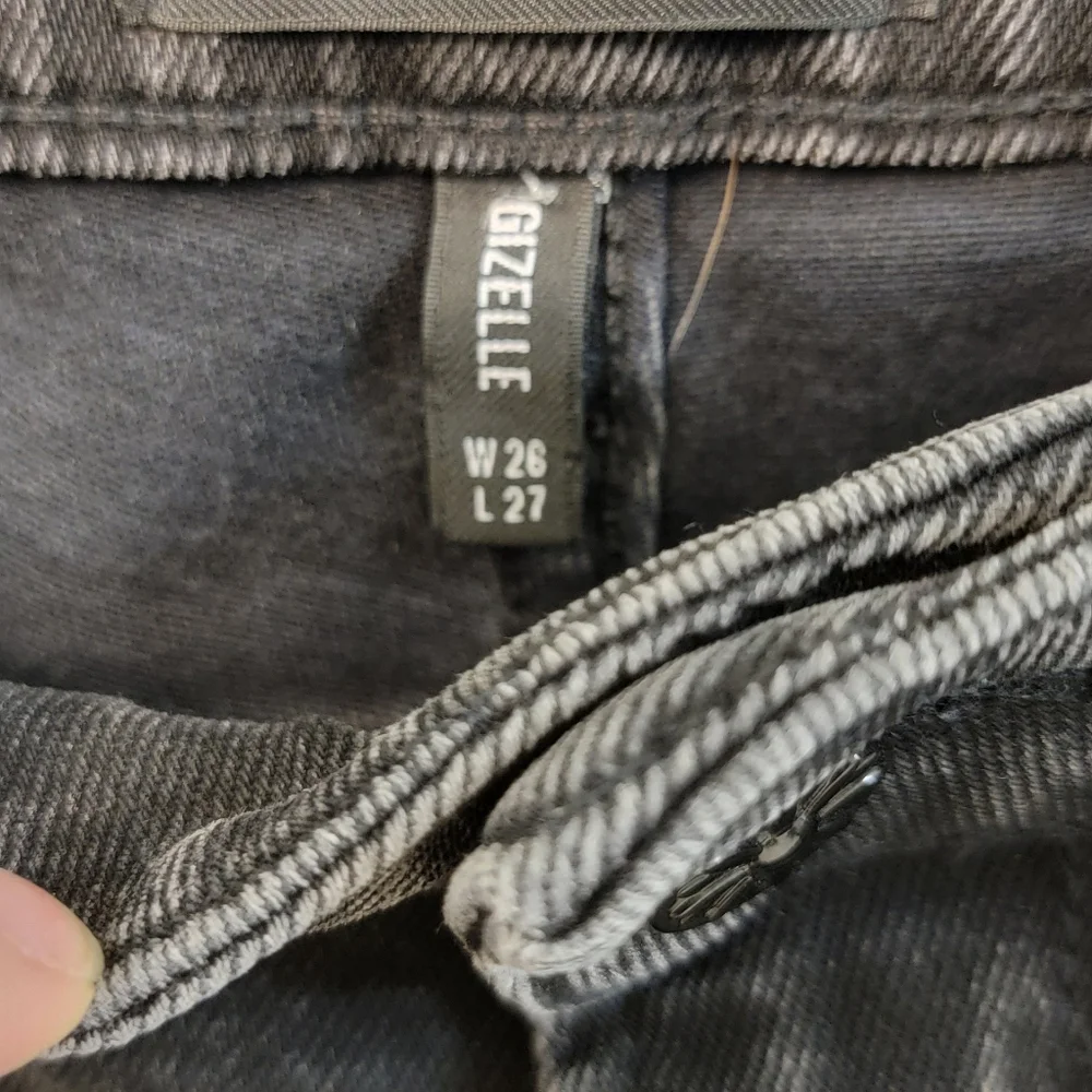 Driftwood‎ Womens Gizelle Embroidered Star Black Skinny Ankle Fit Jeans Size 26
